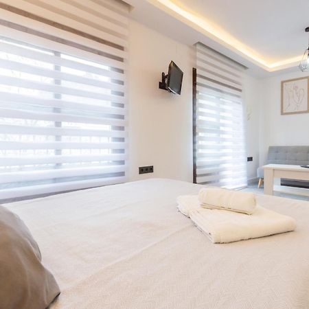 Apartamento Para Dos Al Lado De La Alhambra, En Pleno Centro Granada Exteriör bild